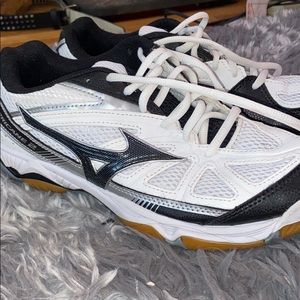 Mizuno Wave Hurricane 2 Volleyball Shoes